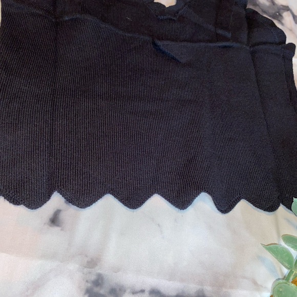 🌺 NEW Unity Plus Scallop Trim Cami Knit Top - Picture 7 of 14